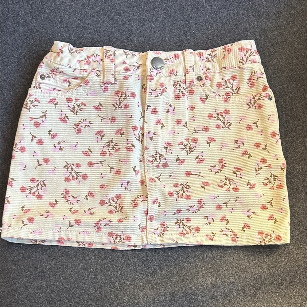 Girls Billabong Cream and Pink Floral denim Mini Skirt 6x